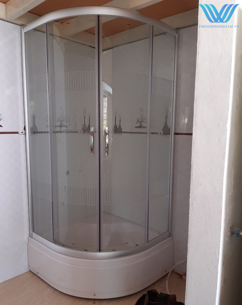 Bồn Tắm Vách Kính Euroking EU-4440 3 phong tam vach kinh EU 4440 1 1