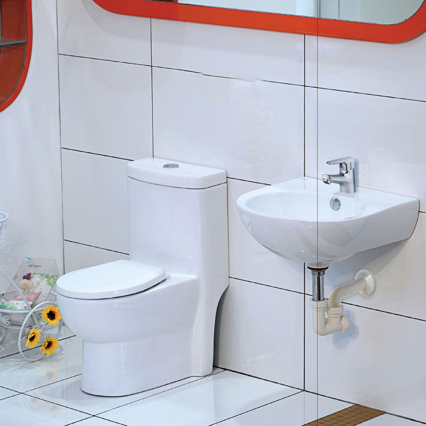 Bồn Cầu 1 Khối Caesar C1352 Trẻ Em 2 Bồn Cầu 1 Khối Caesar C1352 Trẻ Em